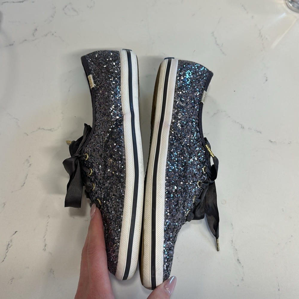 Kate spade keds glitter sneakers 6.5 EUC gray silver gunmetal grey - Picture 4 of 5